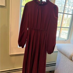 Elegant Burgundy Long Sleeve Dress